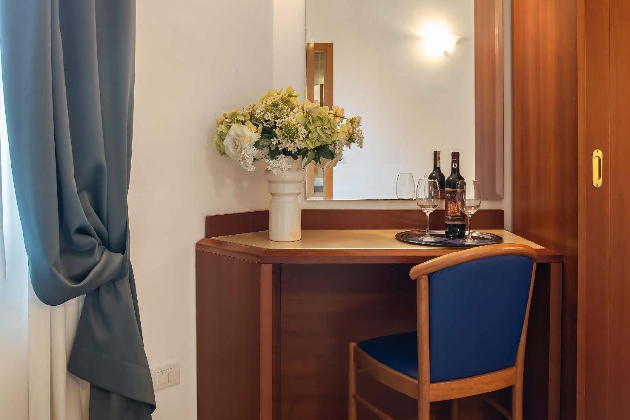 Hotel Bonifacio Florence Luaran gambar